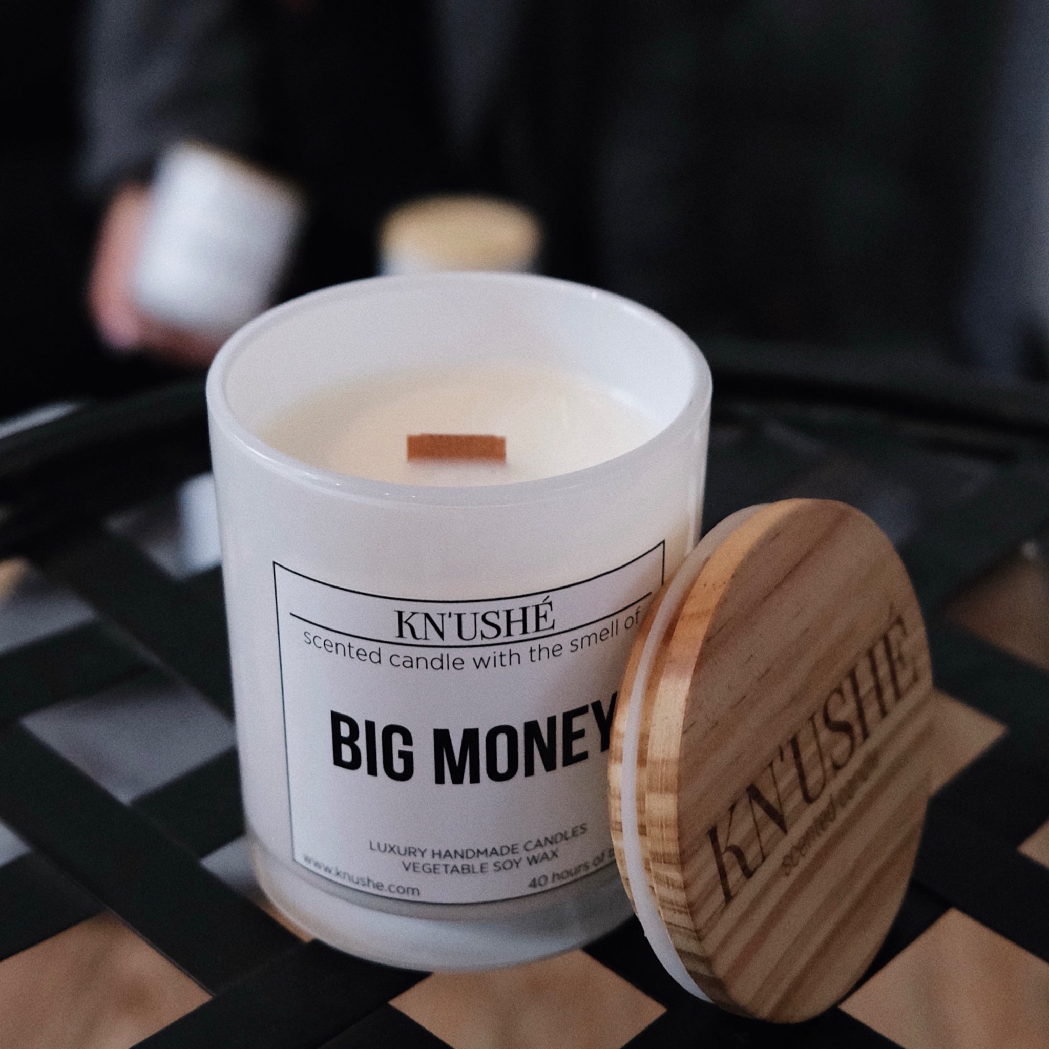 Big scented deals candles